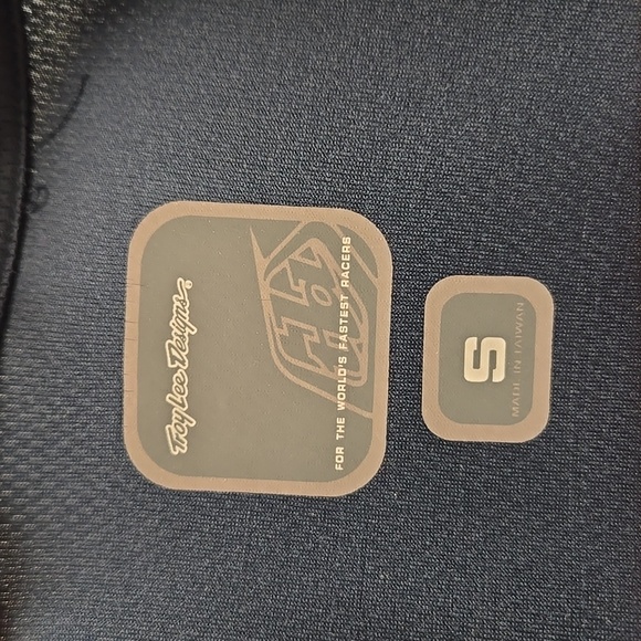 Honda Racing Team Button Up Pit Shirt Size Small - Picture 7 of 8